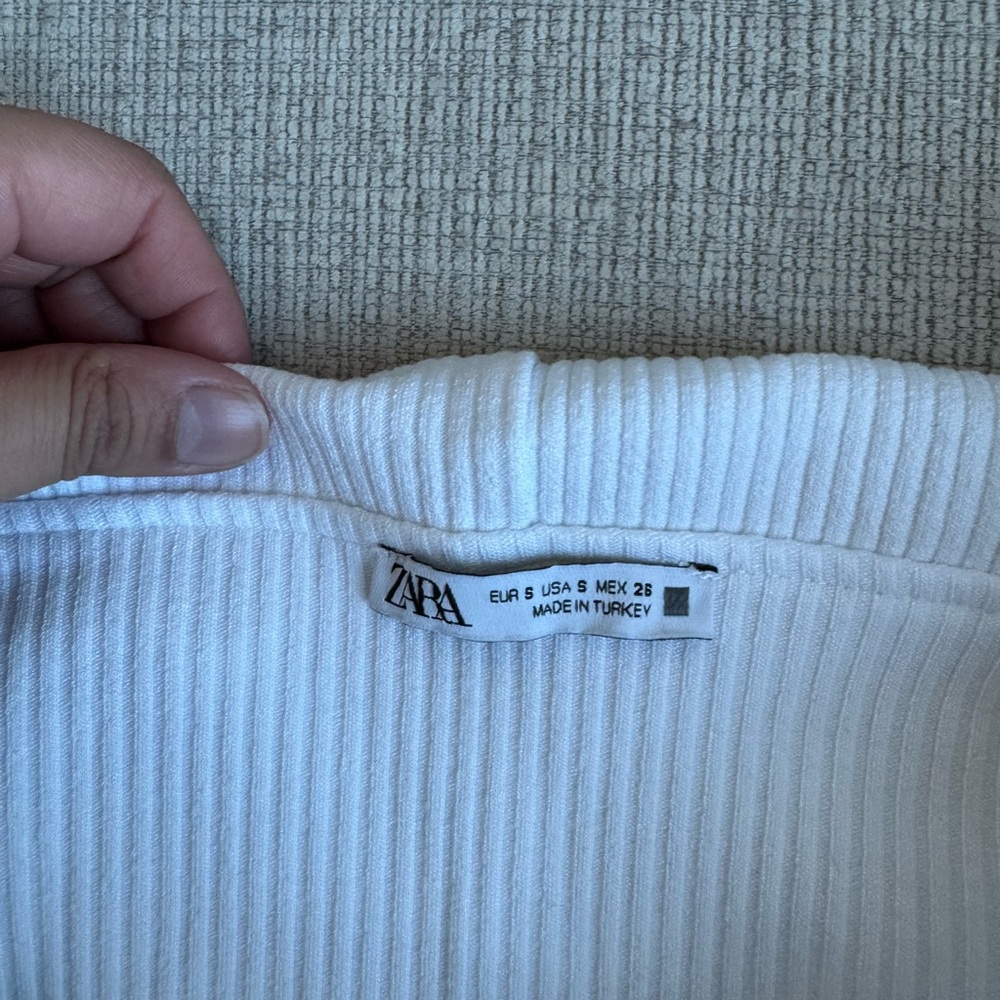 Zara Ribbed White Zip-Up Top - Picture 3 of 4